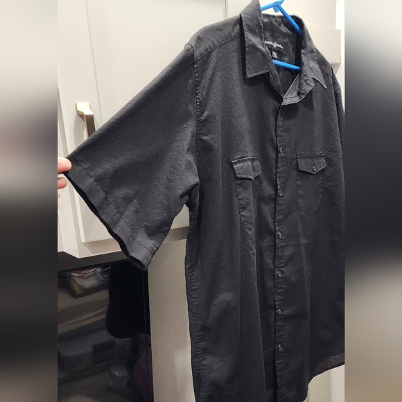 Polo Club Men's Short Sleeve Button Shirt - Picture 9 of 10